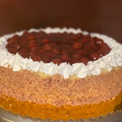Cherry Cheesecake With Black Cherry Crumble 