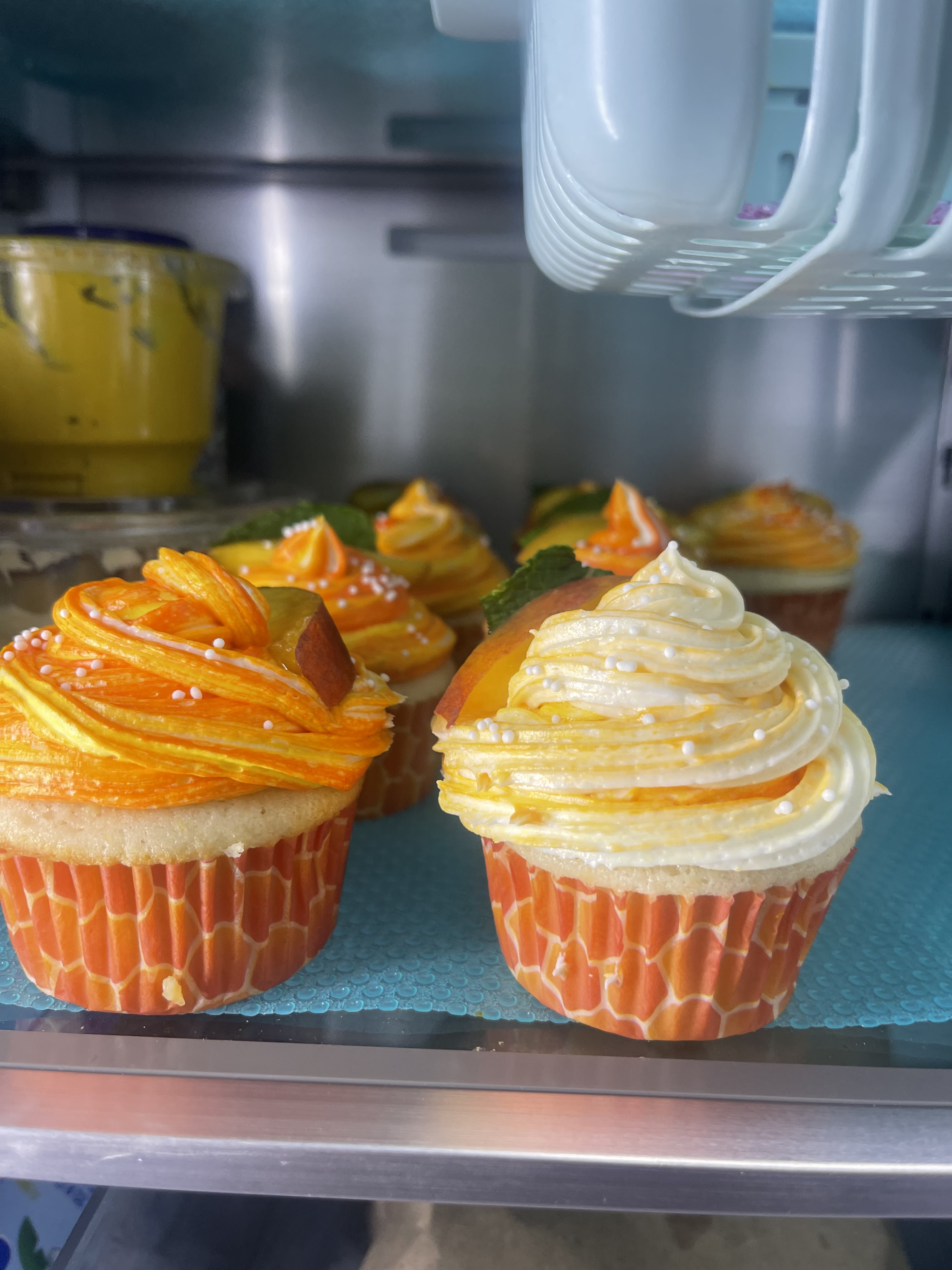 Peach Bellini Cupcakes