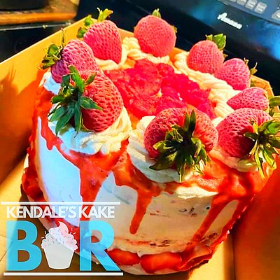 Strawberry Cheesecake (whole)