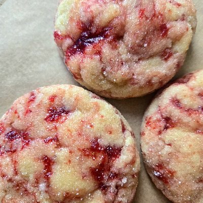 Strawberry Shortcake Cookies       (1 Dozen)