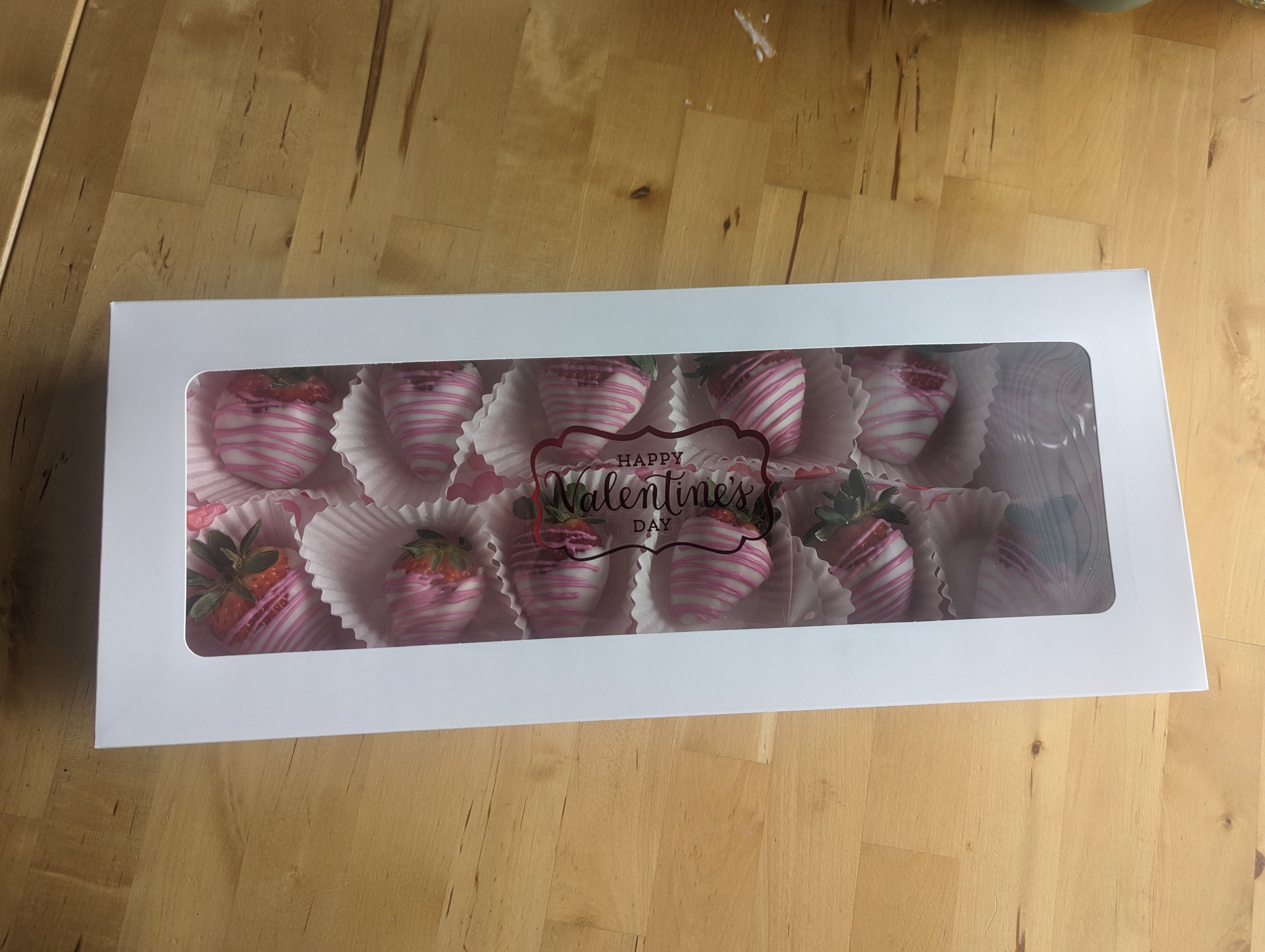 Chocolate Covered Strawberries 12 Count - Chocolate Covered With Drizzle