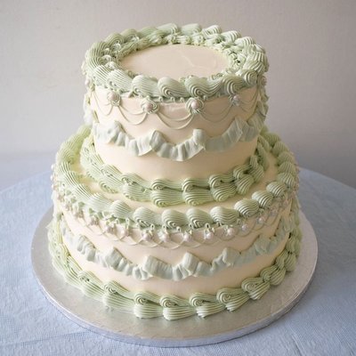 2 Tier Cake