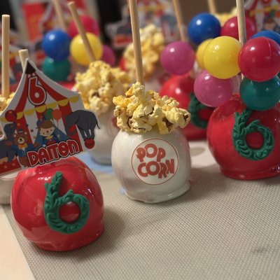 Custom Candy Apples(Toppers+Bows)
