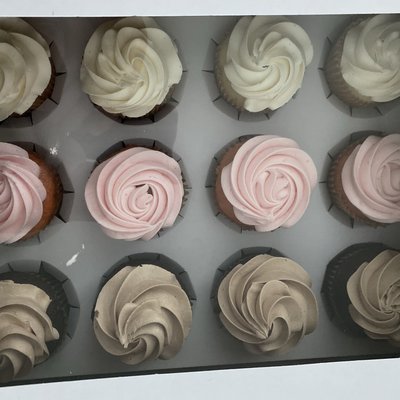 Cupcakes 12 Count