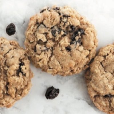 Oatmeal Raisin Cookies