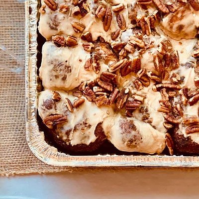 Maple Pecan Cinnamon Rolls Dozen