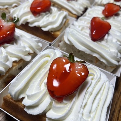 TRES LECHES CAKE 
