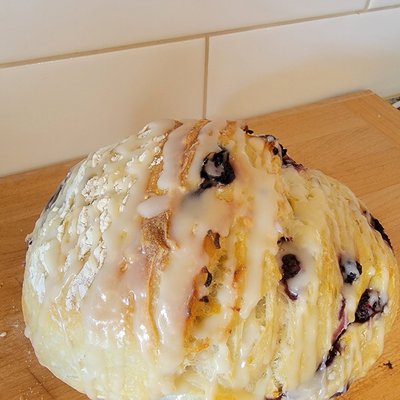 Blueberry Lemon Loaf With Lemon Glaze