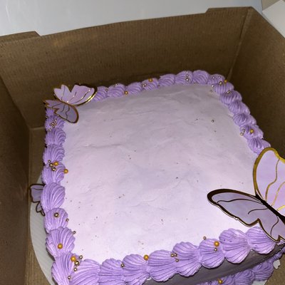 8in square cake 