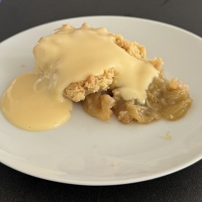 Granny’s Rhubarb Crumble Tray 
