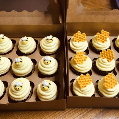 Standard Size Cupcakes 