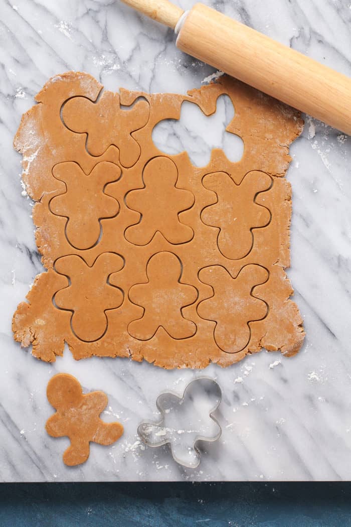 Roll Out Gingerbread - 32oz container makes 21 cookies