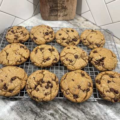 Browned Butter Chocolate Chip Cookies (Dozen)