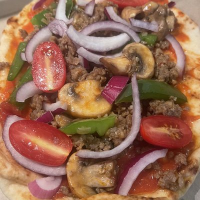 Italian Sausage & Veggies Flatbread