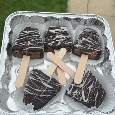 Pan Of Cheesecake Pops (5) 