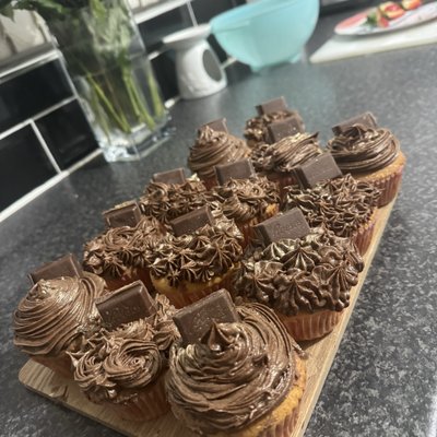 Reece’s Cupcakes (Box of 4)