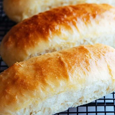 Hot Dog Buns 