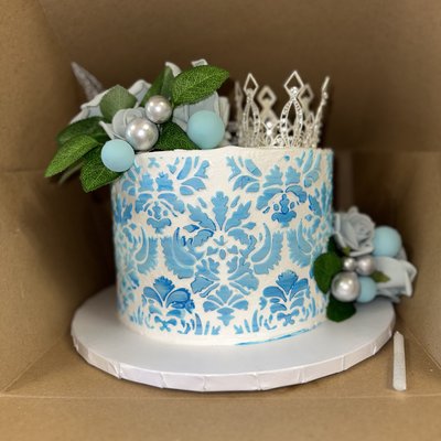 8” Round Cake