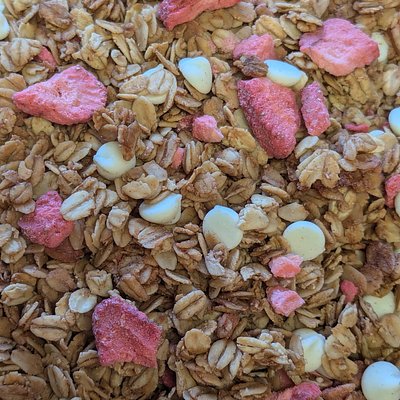 Strawberries & Cream Granola 