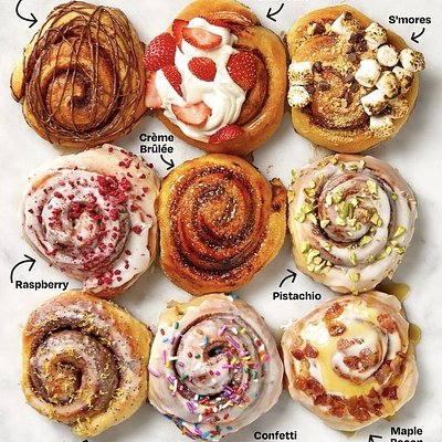 Flavored Cinnamon Rolls (6-count)