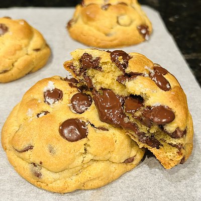 Salted Dark Chocolate Cookie