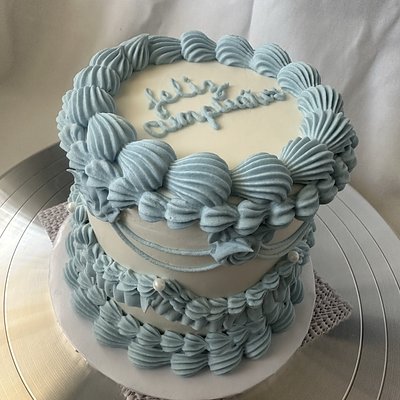 4 Inch Cake (2 Layers)