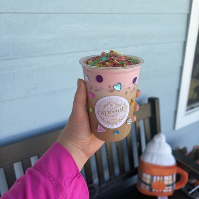 Pretty Little Cereal killer Latte 