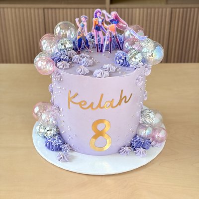 Medium Round Cake