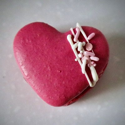 Heart Macaron