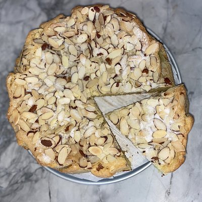almond tortes (whole) 