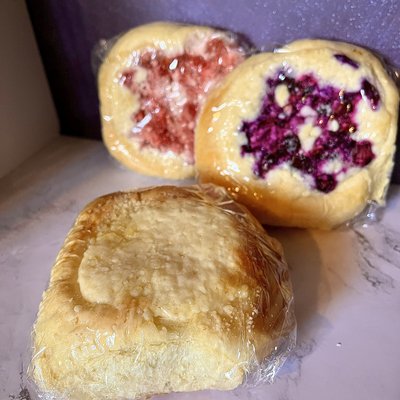 MEDIUM Polish sweet cream Buns (Drożdżówki)