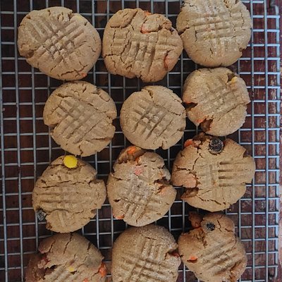 Reese's Pieces Peanut Butter Cookies 