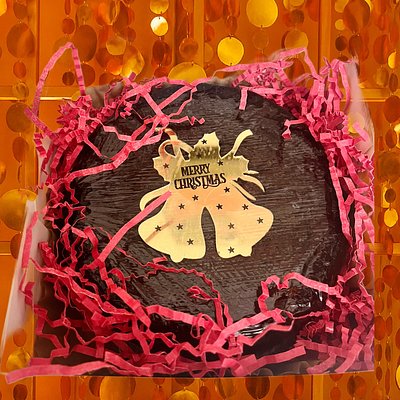 Black Fruit Cake 6”