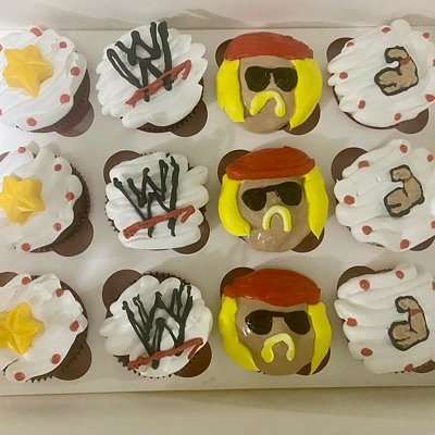 Wrestlemania Cupcakes - White, Chocolate, Confetti