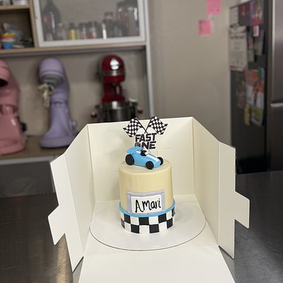 F1 Car Cake 