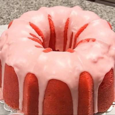 Mile High Strawberry Pound Cake