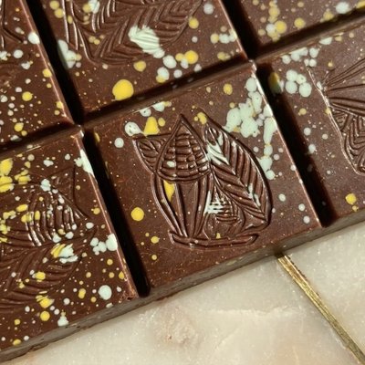 Milk Chocolate Chocolate Bar 
