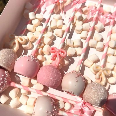 Basic Party Package With Cakesicles/cake Pops 