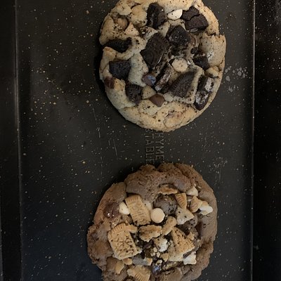 Cookies And Cream Cookies - XL Cookie