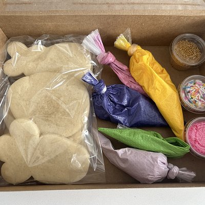 DIY Cookie Decorating Kit 