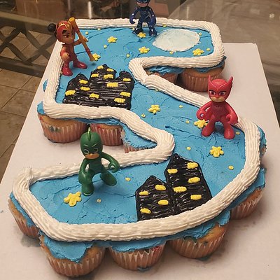 Cupcake Cake