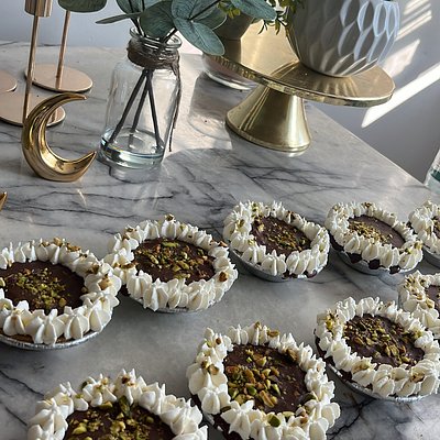 4 Mini Dubai cheesecakes