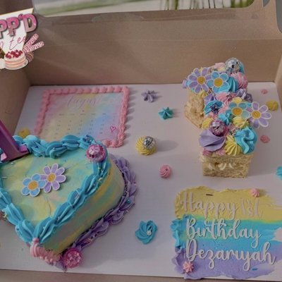 Cake Board