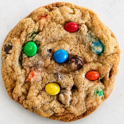 M&M (1/2 Dozen)