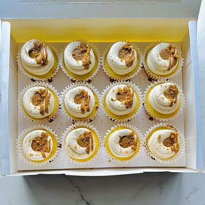 Chic Deluxe  Cupcakes 