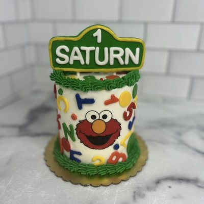 Sculpted Fondant Cake Topper