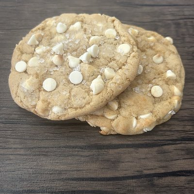White Chocolate Sourdough Cookies Jumbo (2)