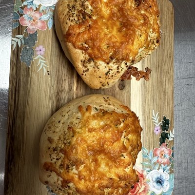 Garlic ,herb And Cheese Bagels