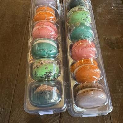 Dozen Macarons Assorted 
