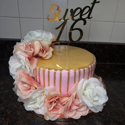 Cake Prop (Fake) 